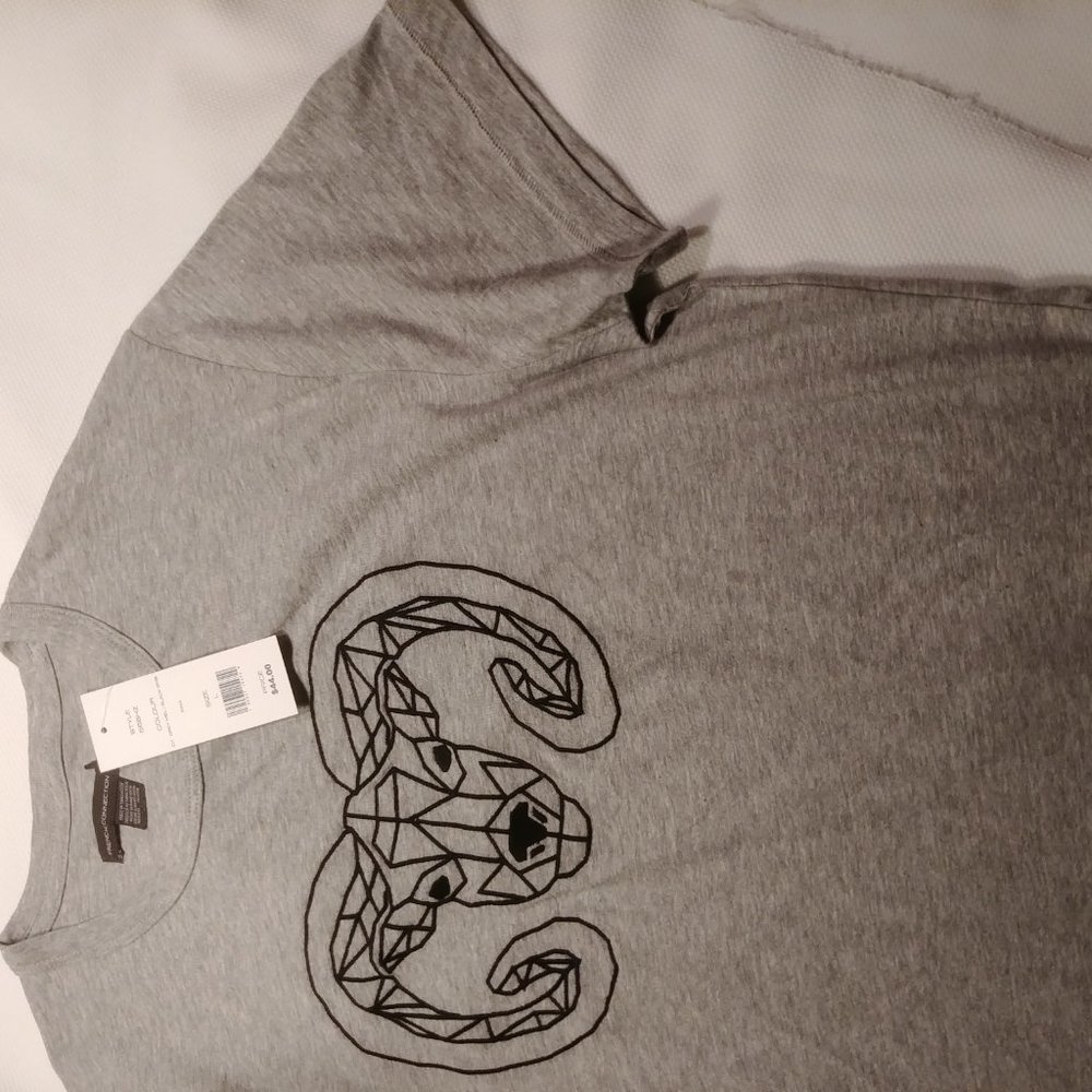 French Connection Embroidery Tee T Shirt size L - Picture 4 of 6